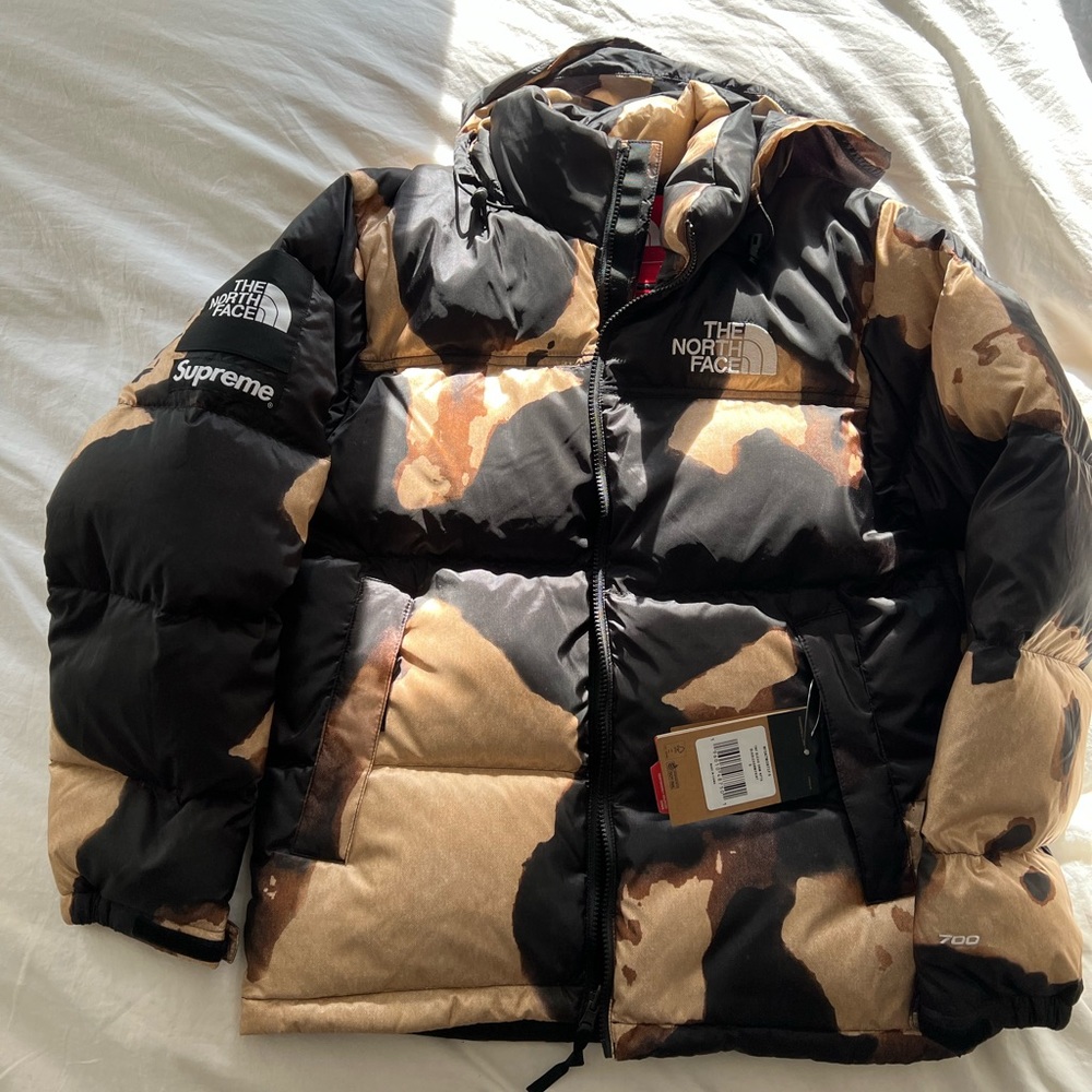 Supreme x The North Face Bleached Denim Nuptse - Small